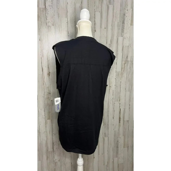 NWT St. Augustine Men's Large Black Sleeveless Graphic Tee - Picture 3 of 6
